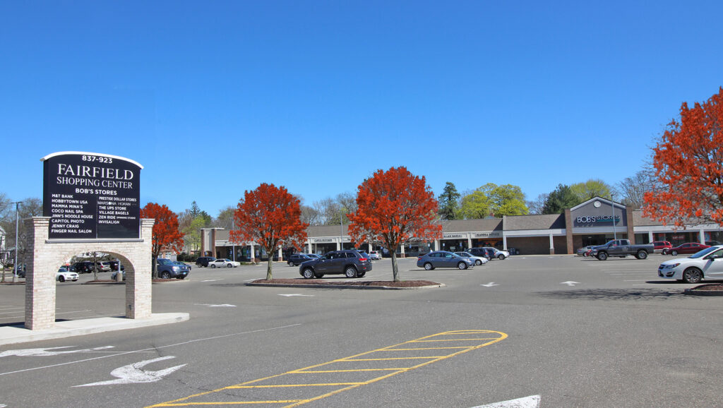 Retail Space for Lease in Fairfield Shopping Center