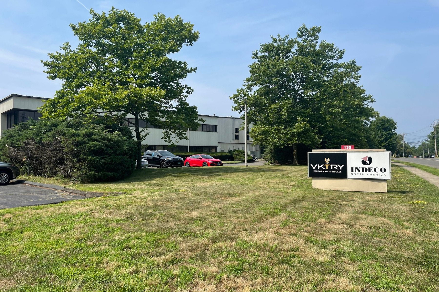 Prominent Signage Prominent Street Signage