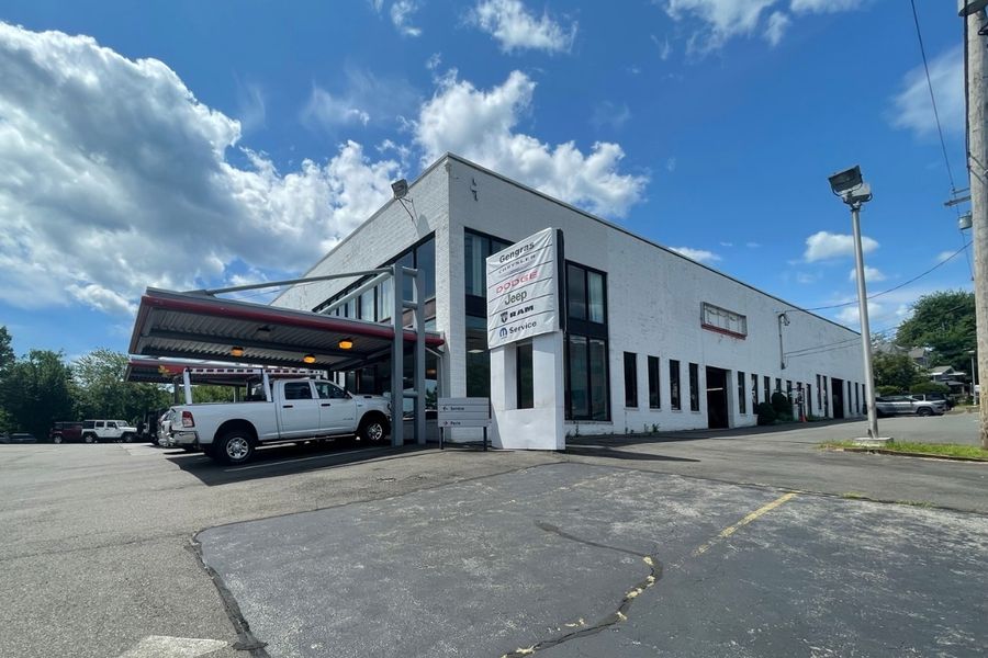 Prominent Pole Signage Prominent Pole Signage