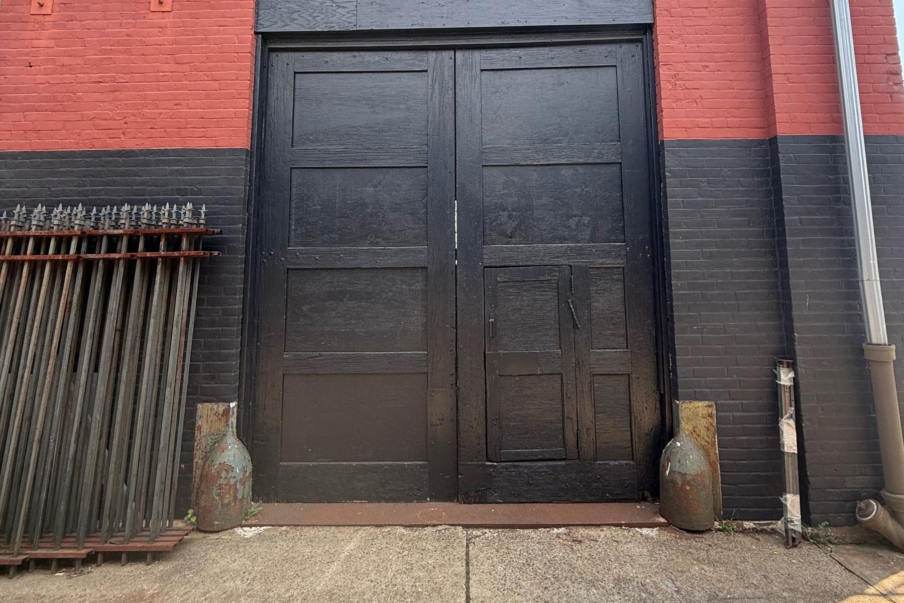 One-Story Building with Street Level Loading One-Story Building with Street Level Loading