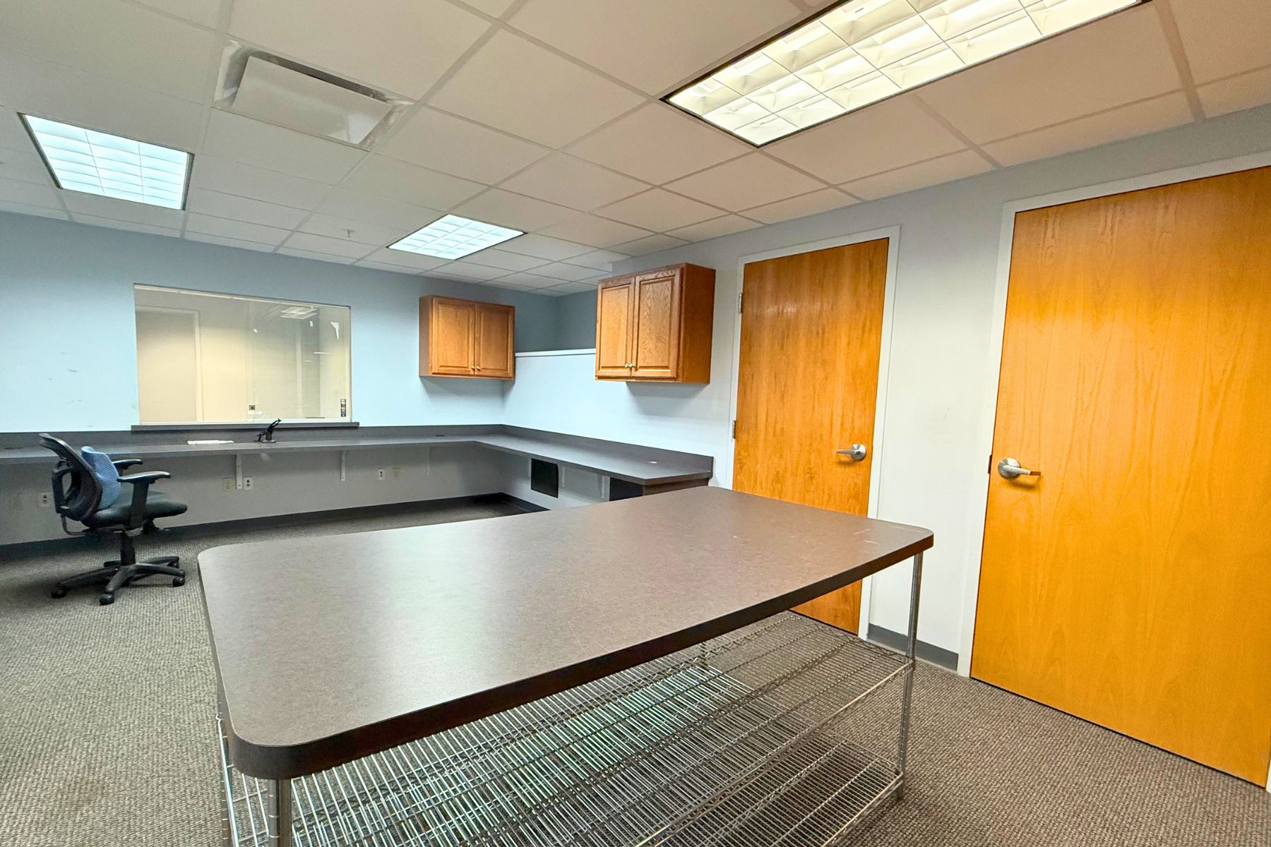 Second Floor Suite - Administrative Office Second Floor Suite - Administrative Office