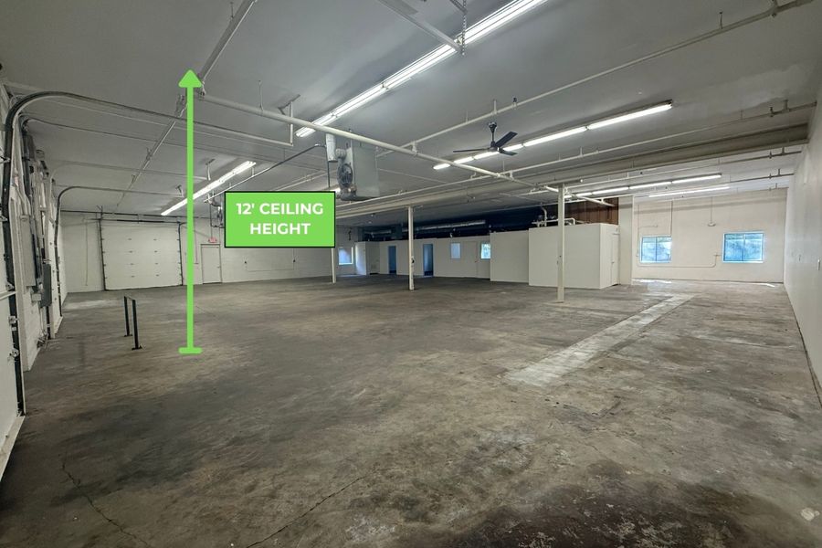12' Ceiling Height in Warehouse