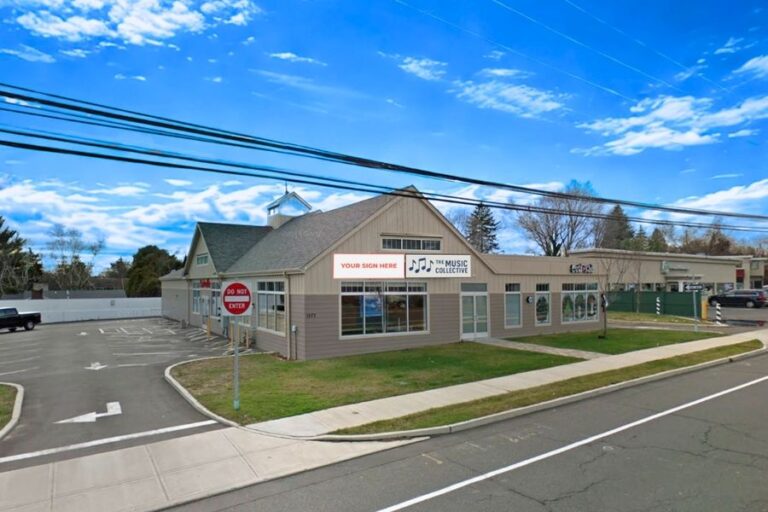 1,050 SF of Retail Space for Lease on Route 1 (Post Road)