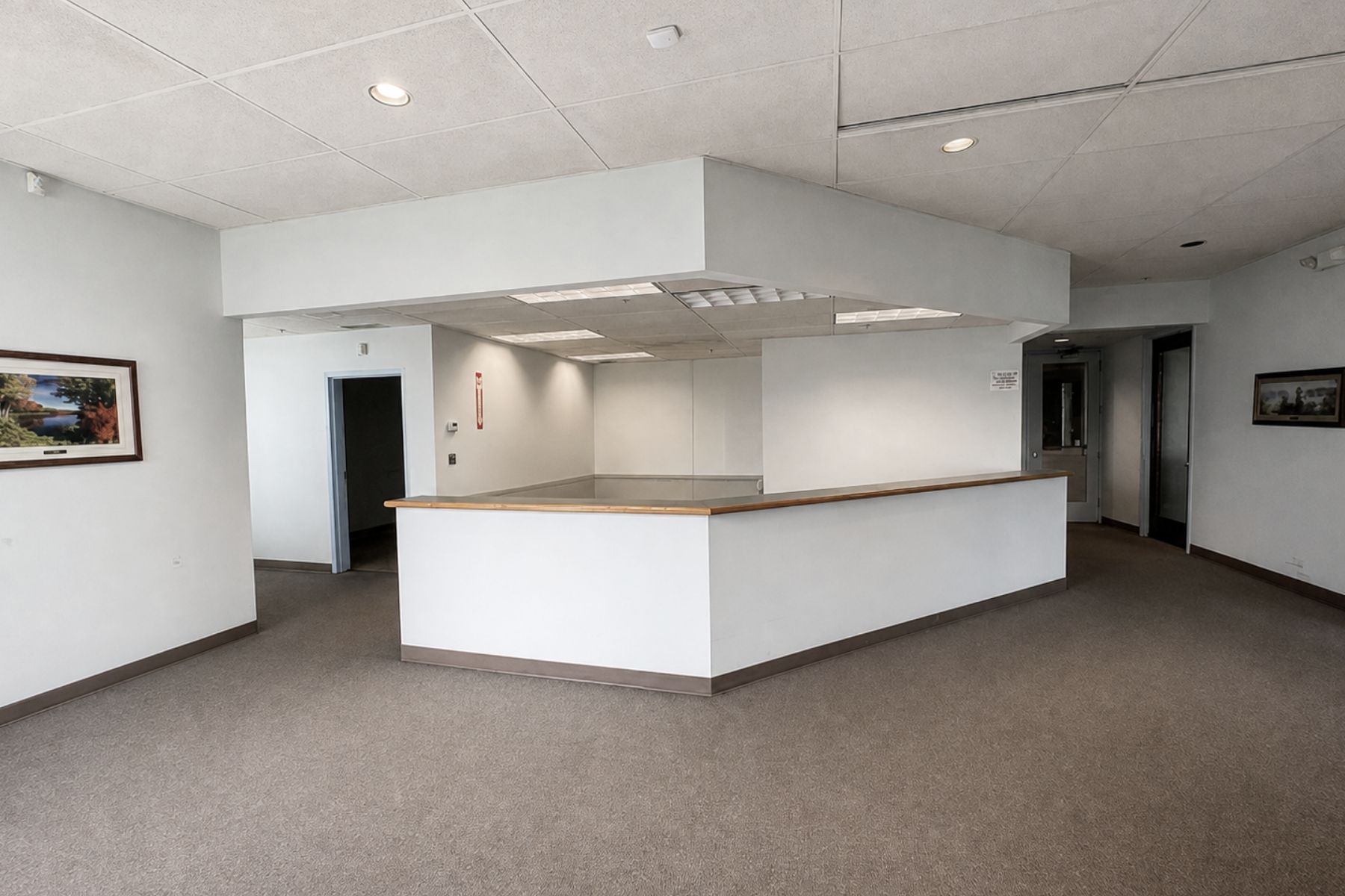 Reception and Waiting Area Reception and Waiting Area
