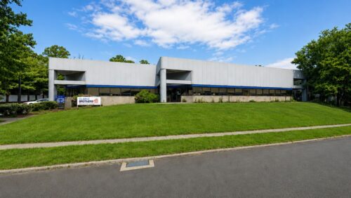 8,000 SF Industrial Flex Space for Sublease at 200 Cascade Boulevard with Prime I-95 Access